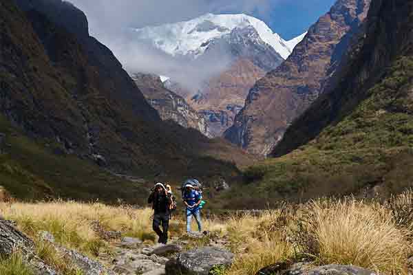 Porters on trek